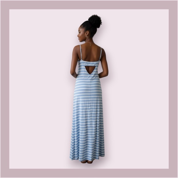 Glassons Dresses & Skirts - Glassons Blue And White Striped Maxi Dress